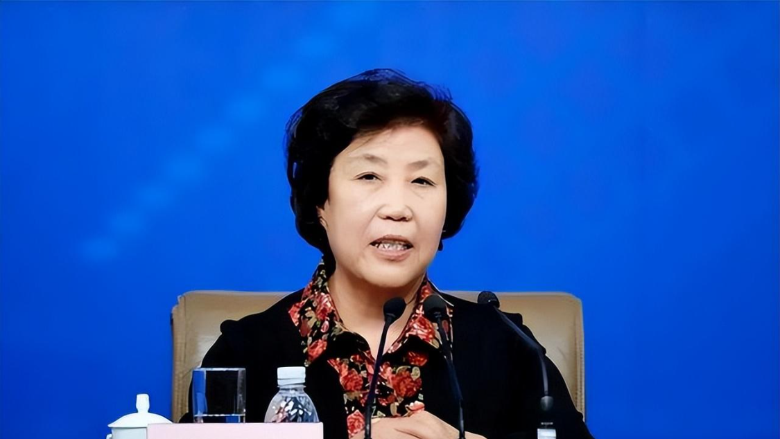 九游娱乐app下载-陈永贵副手郭凤莲的现状:儿子都是亿万富翁,大儿子掏3000万修庙