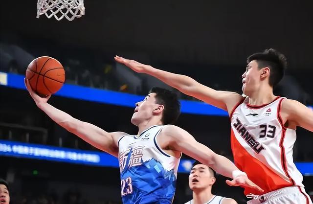 九游娱乐-西尔扎提满血归来!4节6人次新政落地!新疆男篮抢跑备战引关注